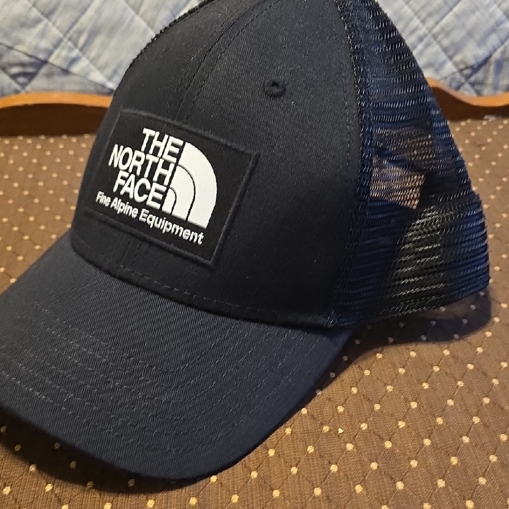 The North Face Black Mesh Cap